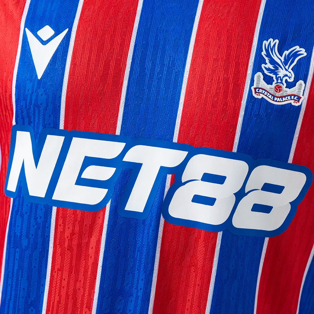 REPZ · Crystal Palace 25-26 26/27 Titular Player · Foto 4