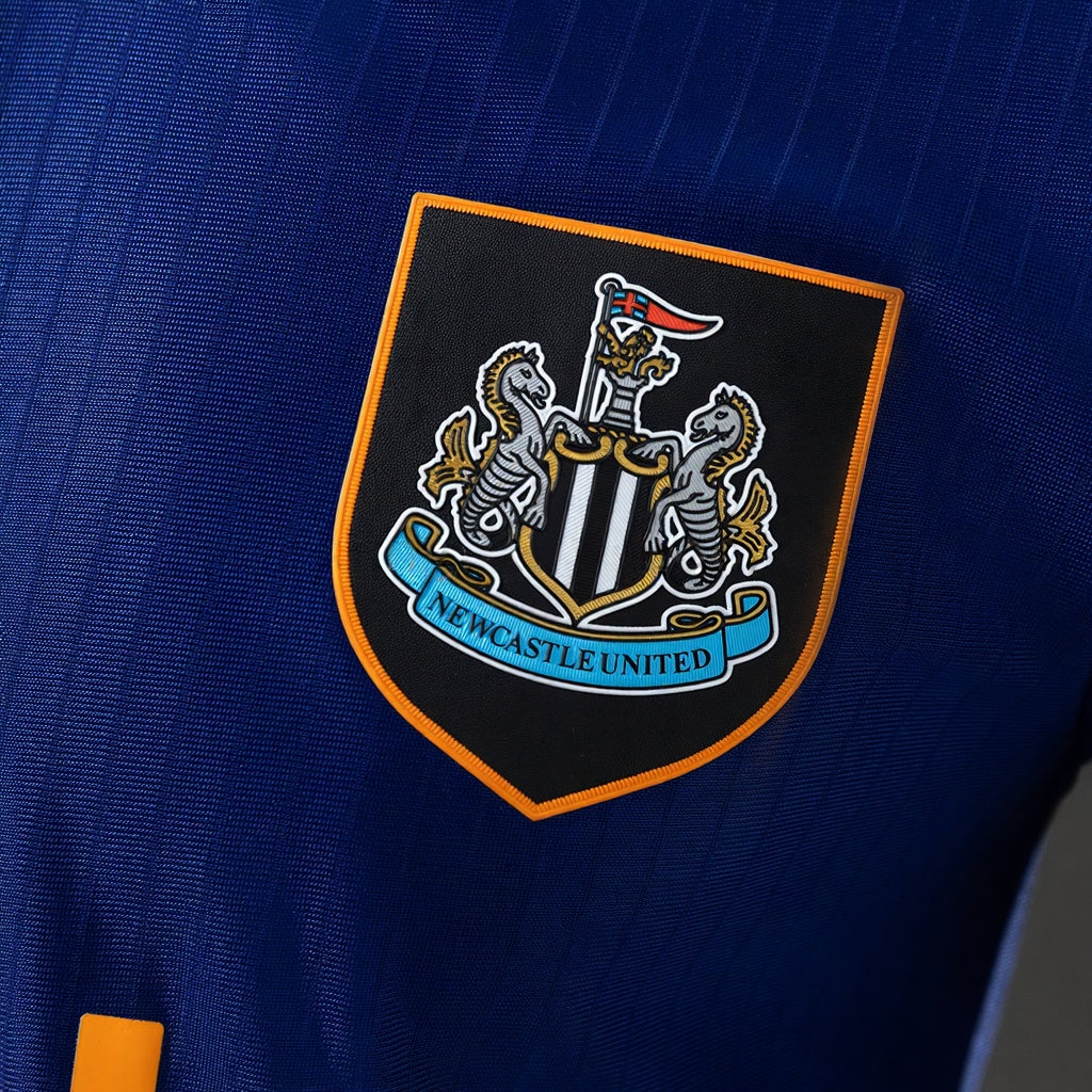 REPZ · Newcastle United 25-26 26/27 Tercera Player · Foto 4