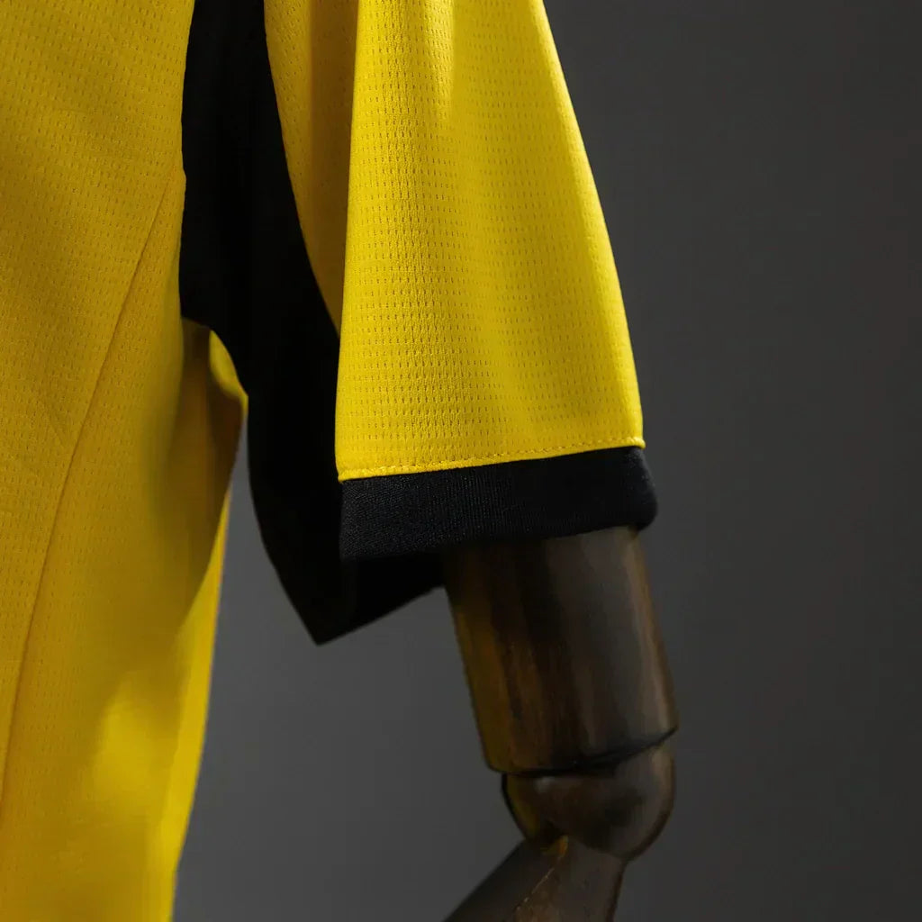 REPZ · Borussia Dortmund 25/26 Titular · Foto 4