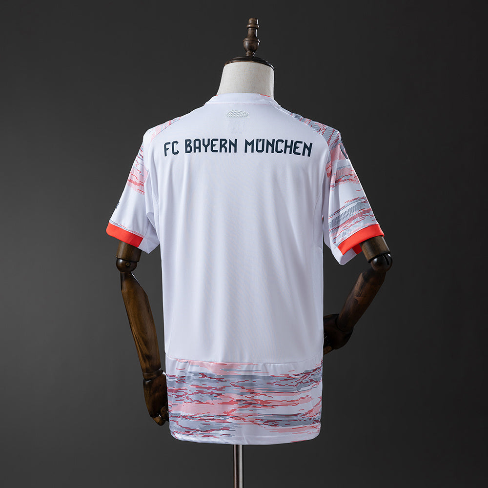 REPZ · Bayern Munich 25/26 Visitante · Foto 16