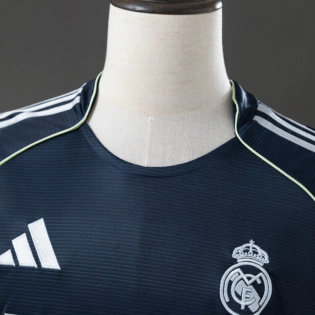 REPZ · Real Madrid 25/26 Visitante ML · Foto 7