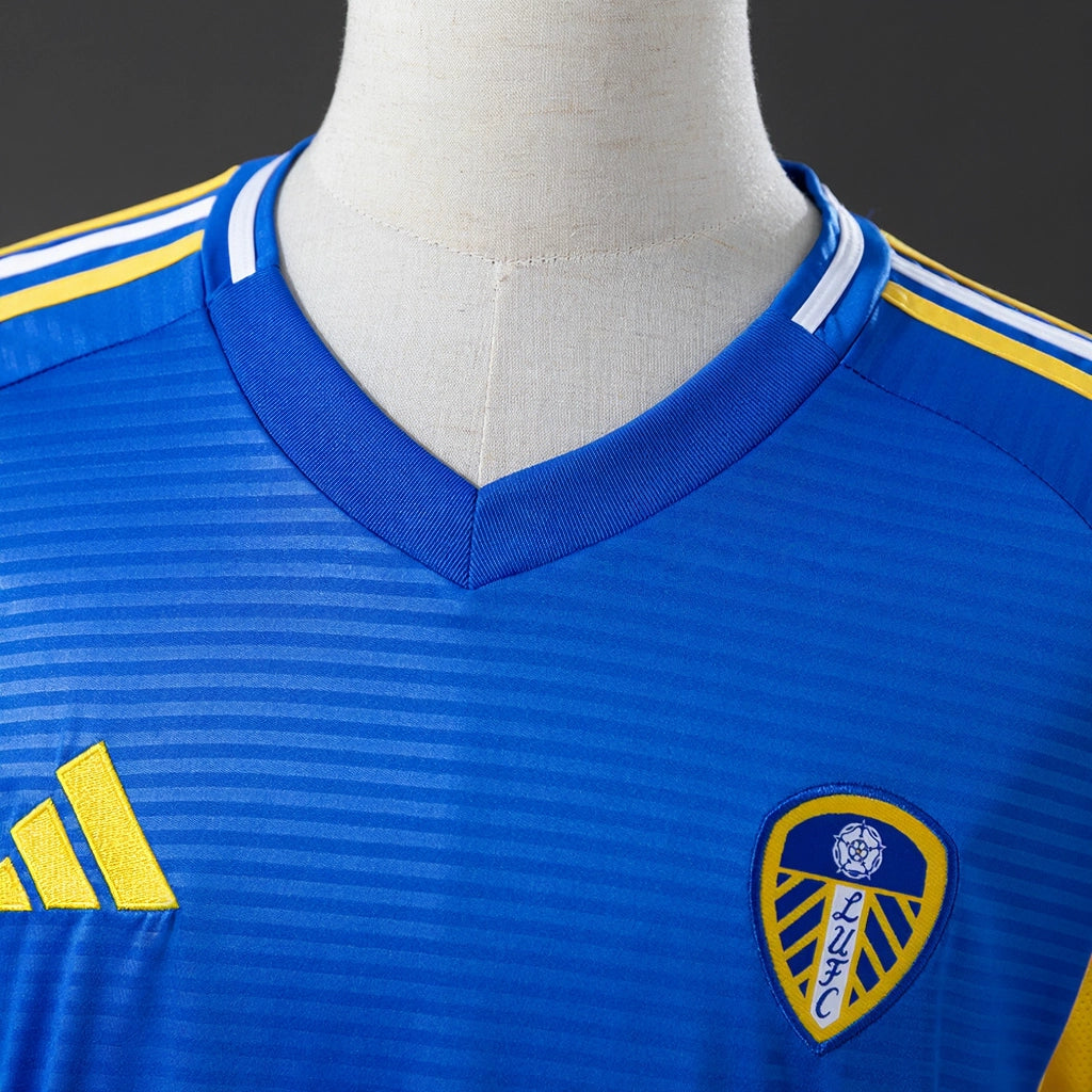 REPZ · Leeds United 25/26 Visitante · Foto 7