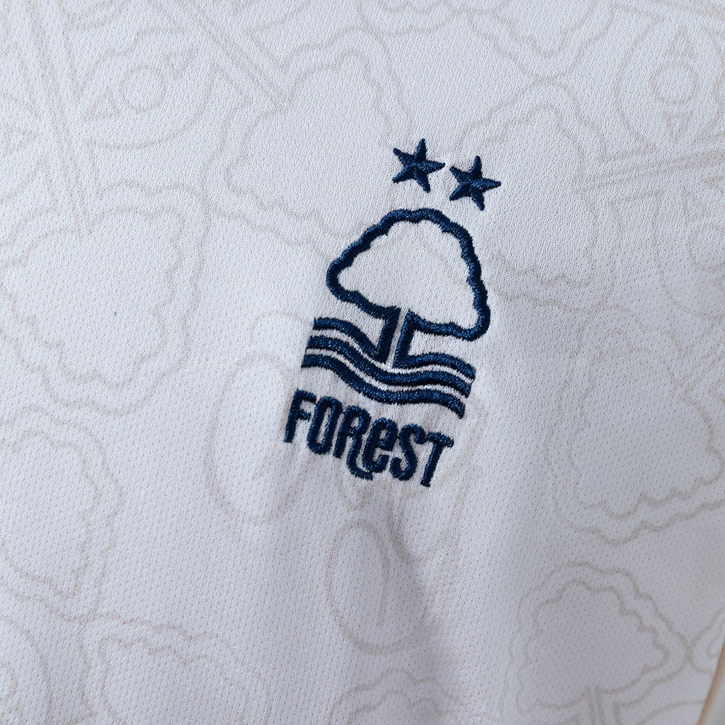REPZ · Nottingham Forest 25/26 Visitante · Foto 5