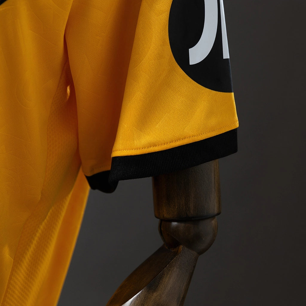 REPZ · Wolves 25/26 Titular · Foto 2