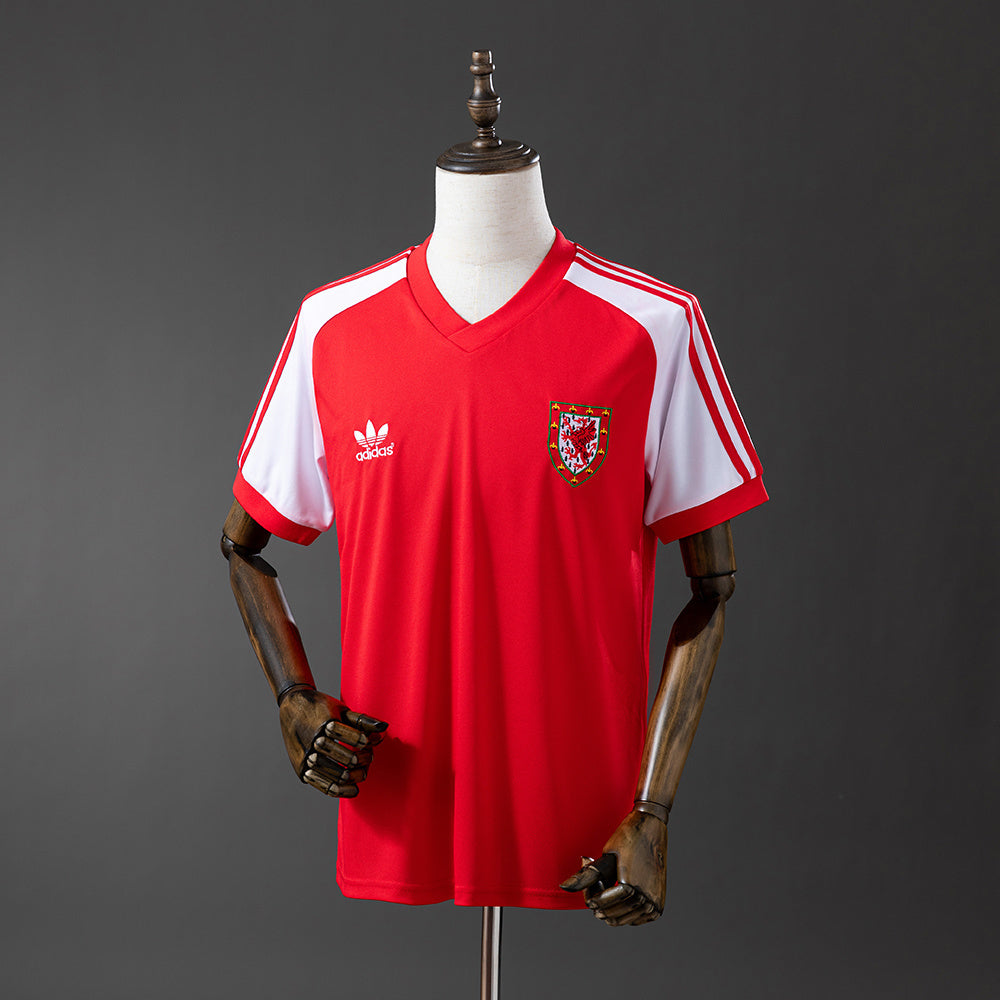 REPZ · Gales 1982 Titular Retro