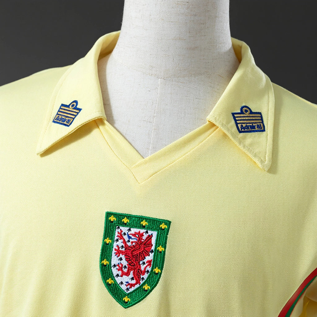REPZ · Gales 76/79 Visitante Retro · Foto 4