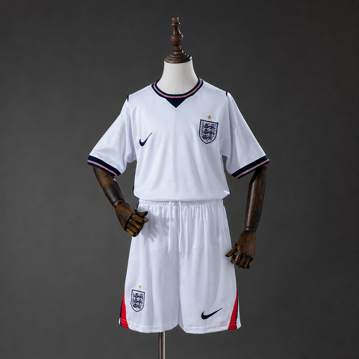 Inglaterra 2026 Titular Kit Infantil 235529672 - 1