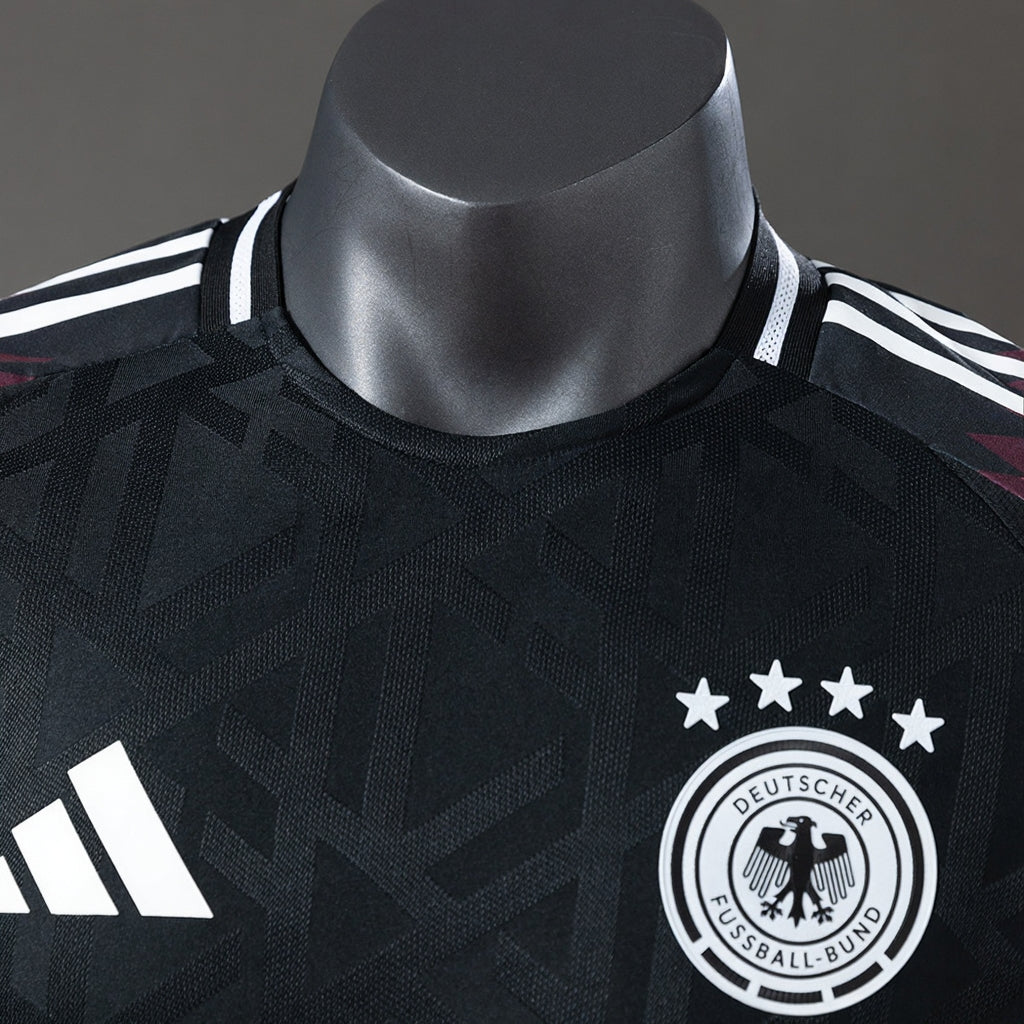 REPZ · Alemania 2024 Titular Player · Foto 5