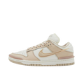 Tênis Dunk Low "Twist Sand Drift" Feminino Bege