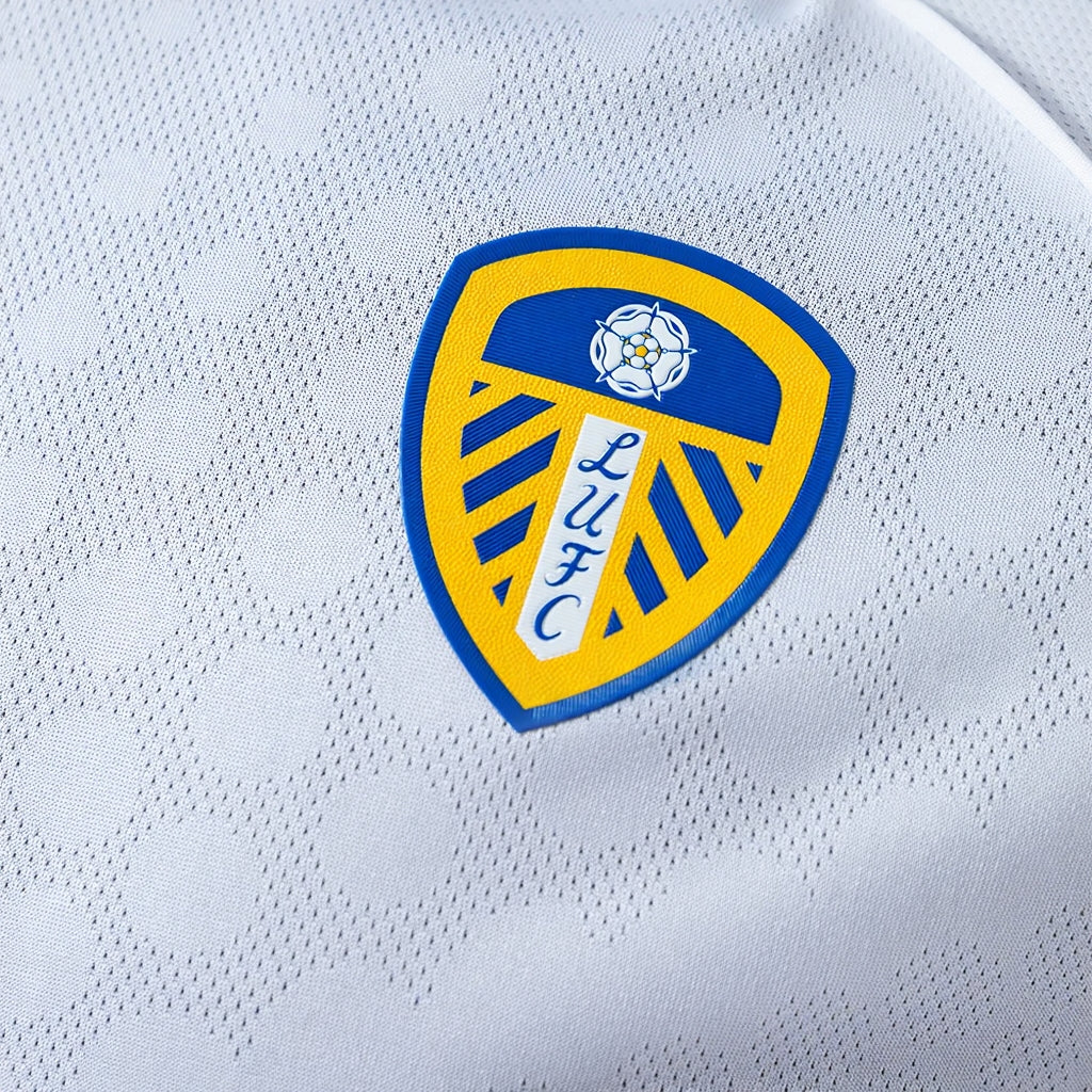 REPZ · Leeds United 25-26 26/27 Titular Player · Foto 4