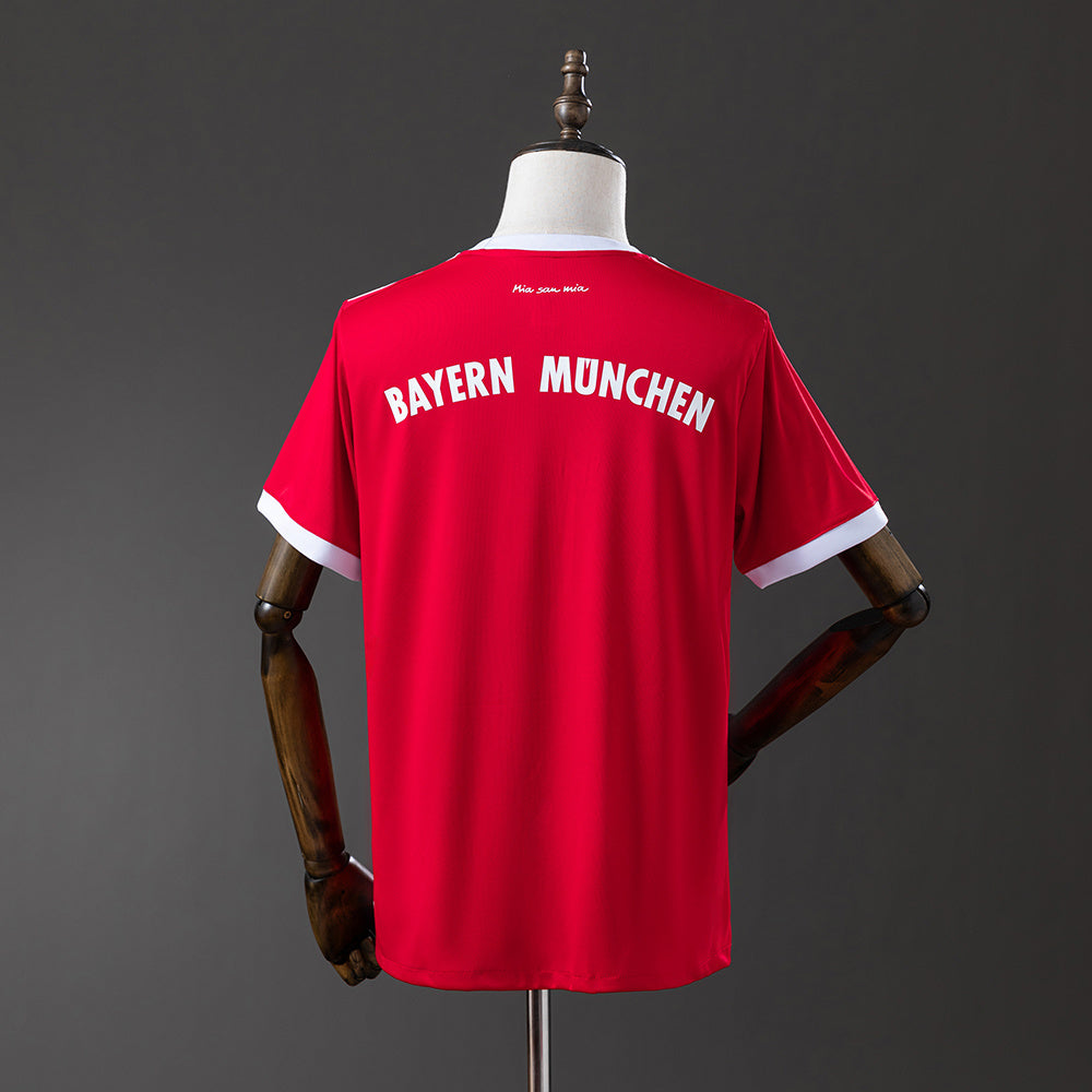 REPZ · Bayern Munich 17/18 Titular · Foto 7