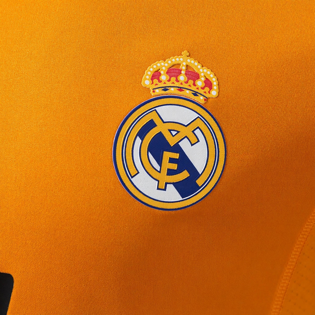 REPZ · Real Madrid 13-14 26/27 Tercera Retro · Foto 4
