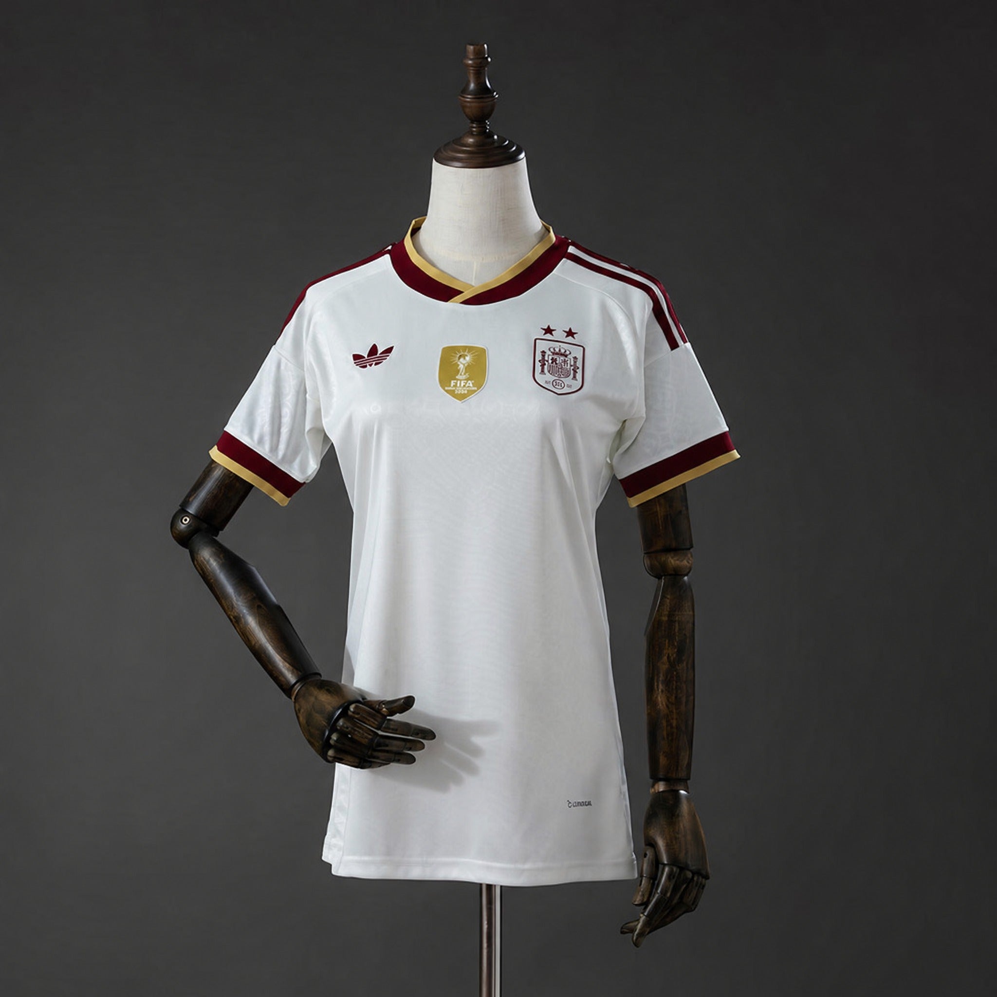 REPZ · España 2026 Away 2 Estrellas Campeones Femenina · Frente (patch campeón)