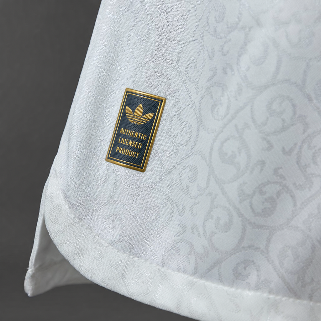 REPZ · España 2026 Away 2 Estrellas Campeones Versión Jugador · Detalle 6/7