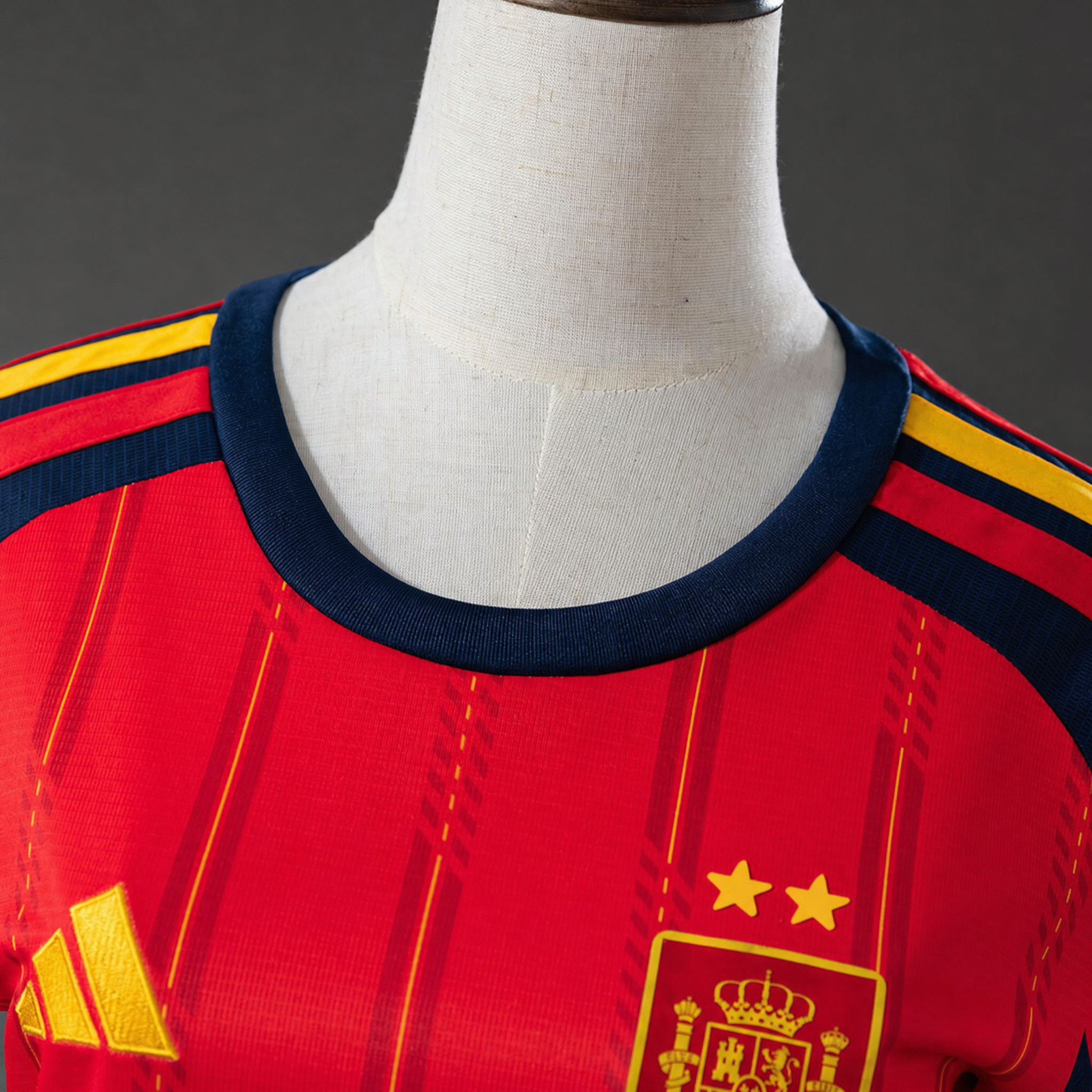 REPZ · España 2026 Home 2 Estrellas Campeones Femenina · Detalle 1/6