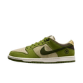Tênis Dunk Low SB x Yuto Horigome Verde