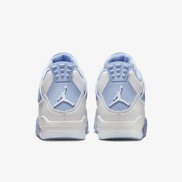 Nike Air Jordan 4 "Aluminum"